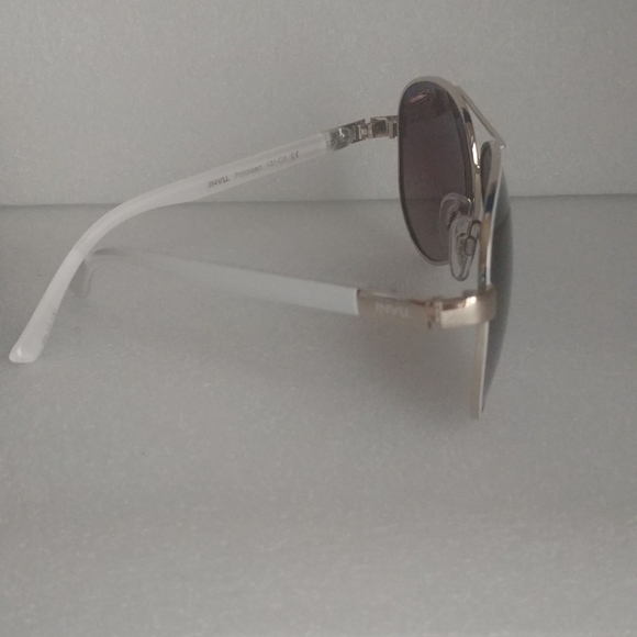 INVU Accessories Invu White Gold Sunglasses Poshmark